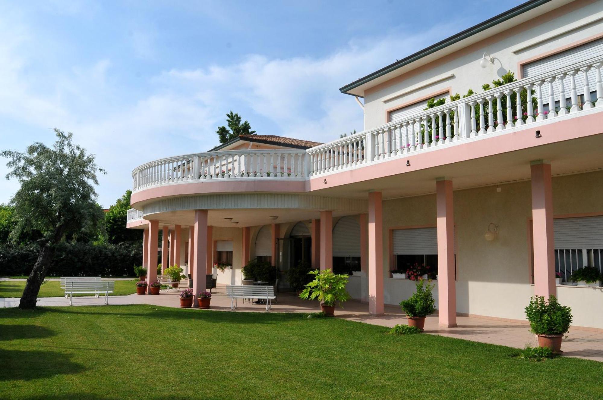 Stella - Casa Per Ferie Otel Bellaria-Igea Marina Dış mekan fotoğraf
